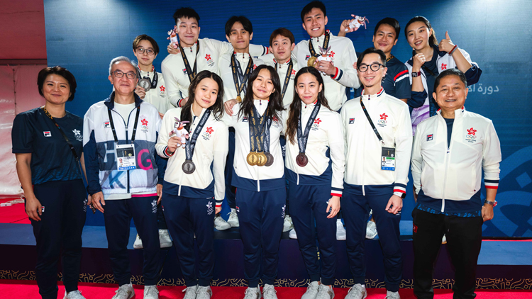 李芯瑤兩冠同破亞青運紀錄 港泳隊豐收橫掃4金5銀1銅