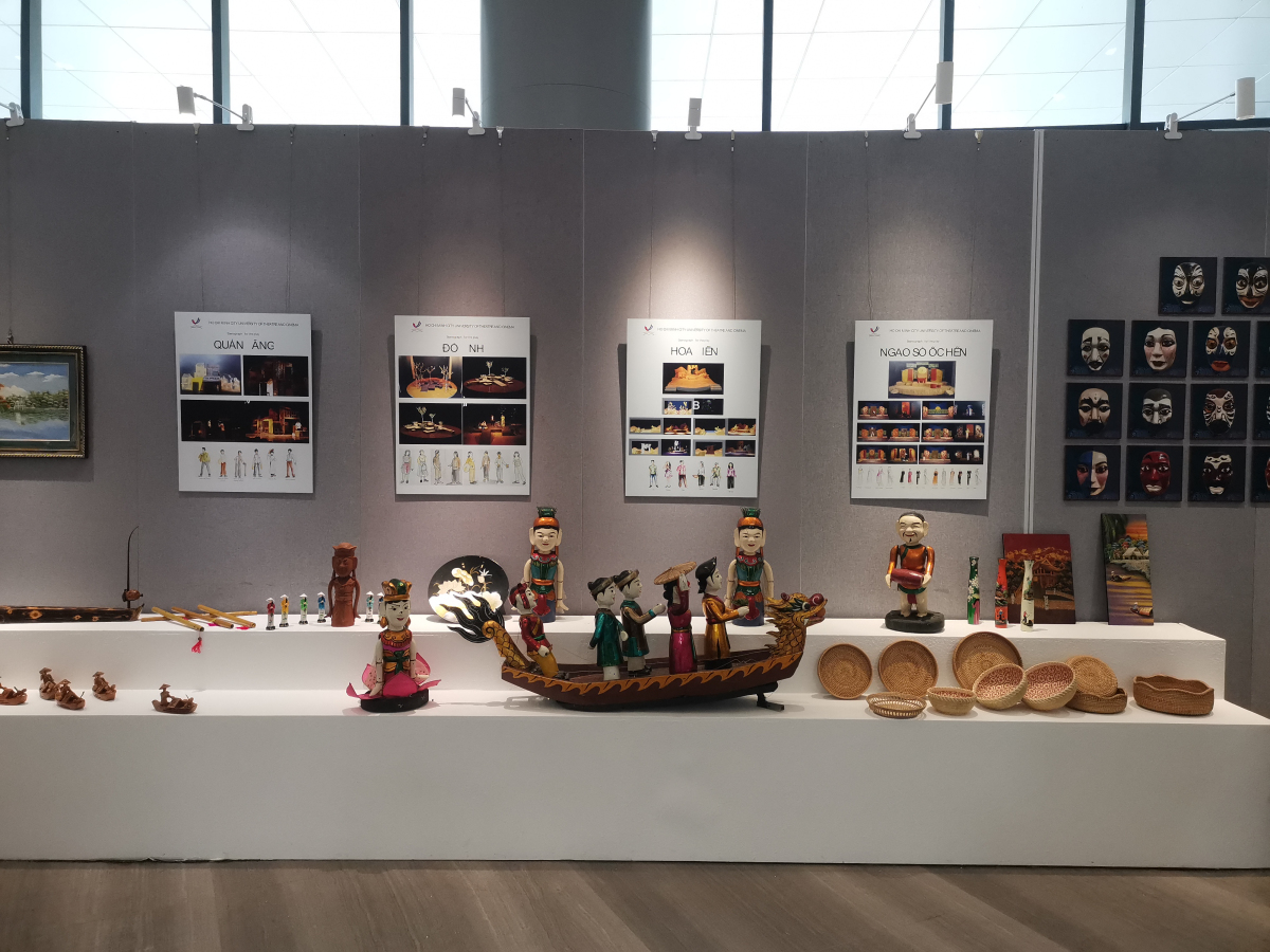 　第十二屆中國—東盟（南寧）戲劇周戲劇藝術展 首設VR體驗區展百件戲劇珍品