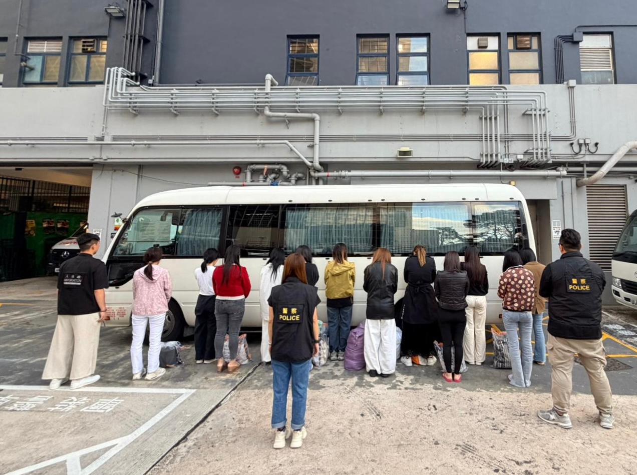 警方九龍城打擊黑工 拘捕31名男女