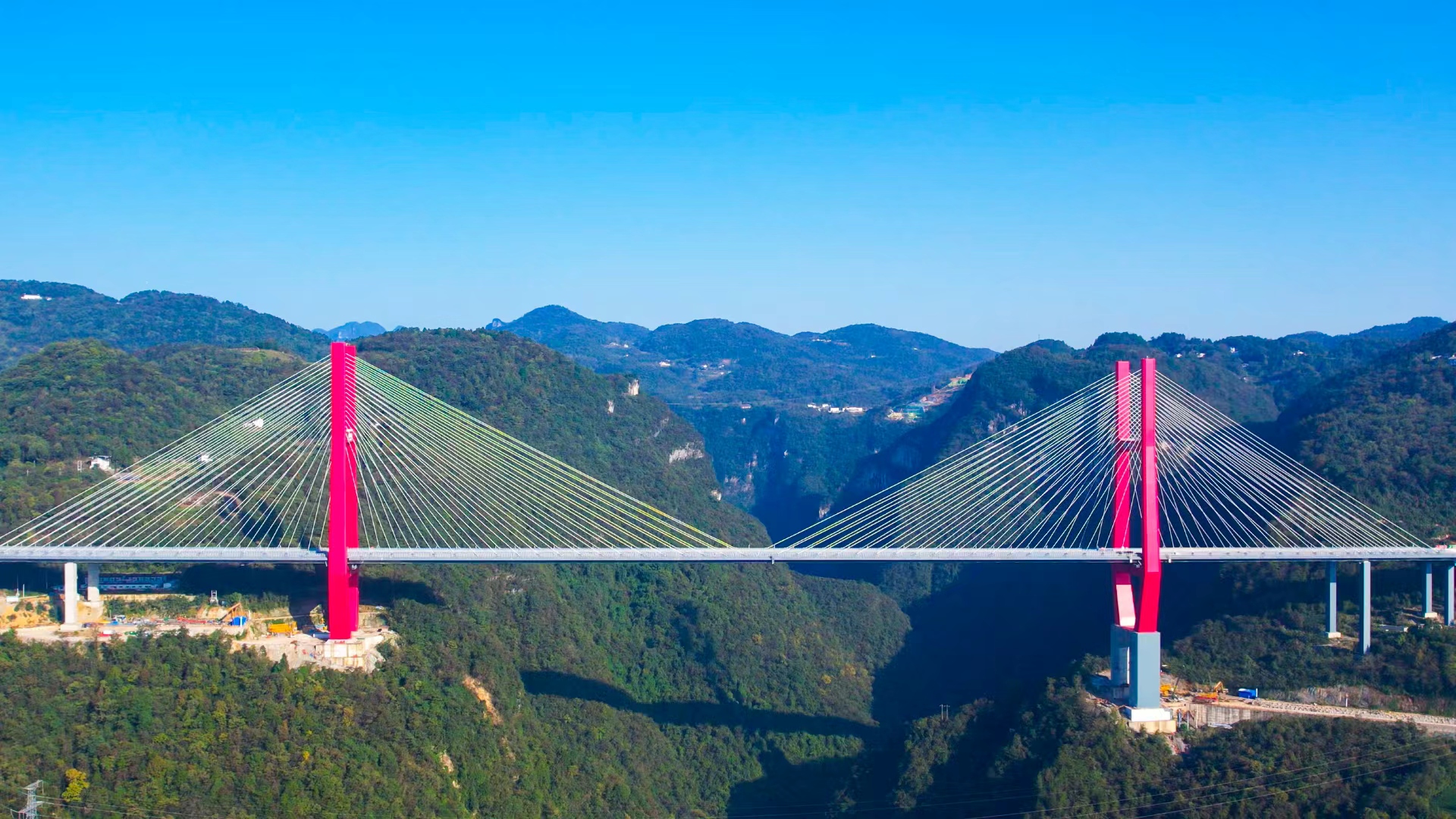 宜來高速柴埠溪特大橋順利完成荷載試驗