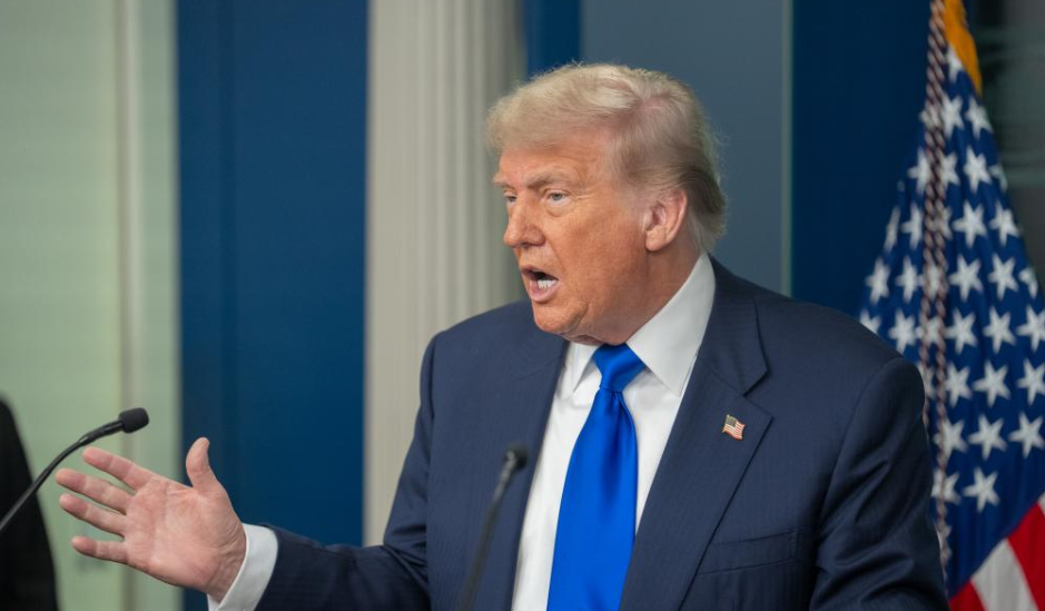 美最高法院質疑關稅合法性 特朗普：若政府敗訴後果是毀滅性的