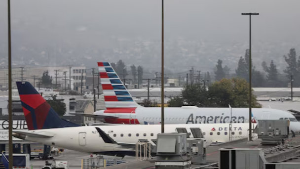 美國紐約地區三大機場均因人手短缺出現航班延誤