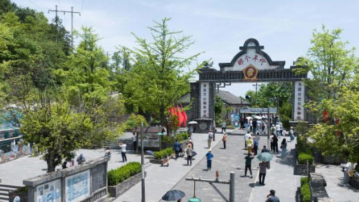 從礦場到片場 貴州硃砂古鎮「出鏡」又「出圈」