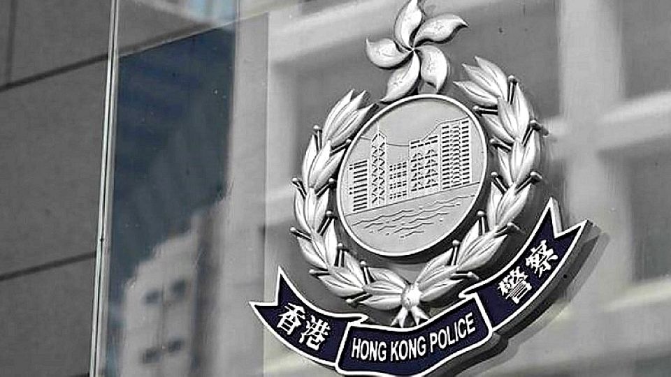 警方拘捕「飛機老鼠」 涉曼谷返港航班盜竊乘客信用卡 