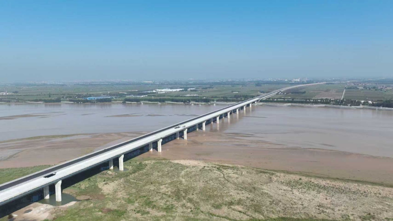 在漢央企助力 沁伊高速通車在即