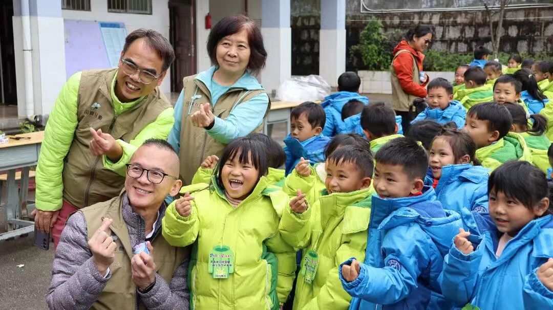 愛，跨越山海！「苗圃行動」溫暖硯山1000 余名孩子