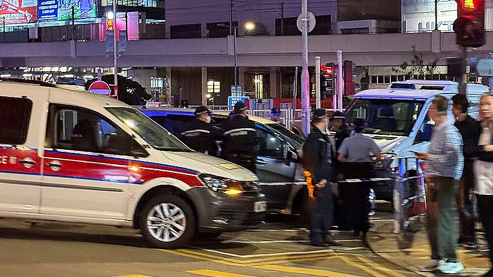 疑借朋友車輛運毒 警方秀茂坪拘捕49歲男子