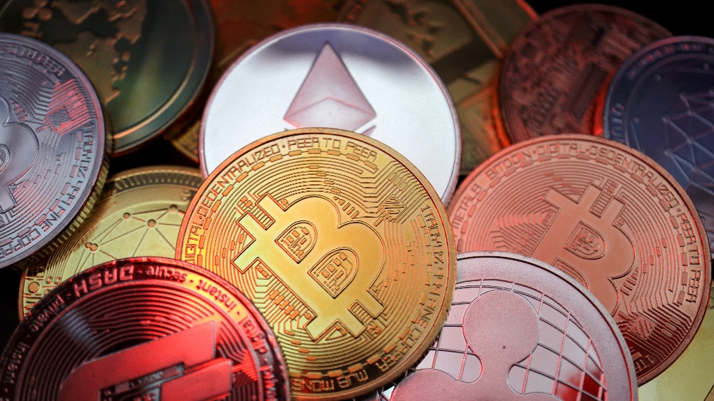 虛擬貨幣表現失色 比特幣跌入熊市區間