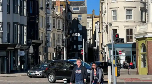 英國財政預算案公布前夕 多項數據顯示經濟疲軟