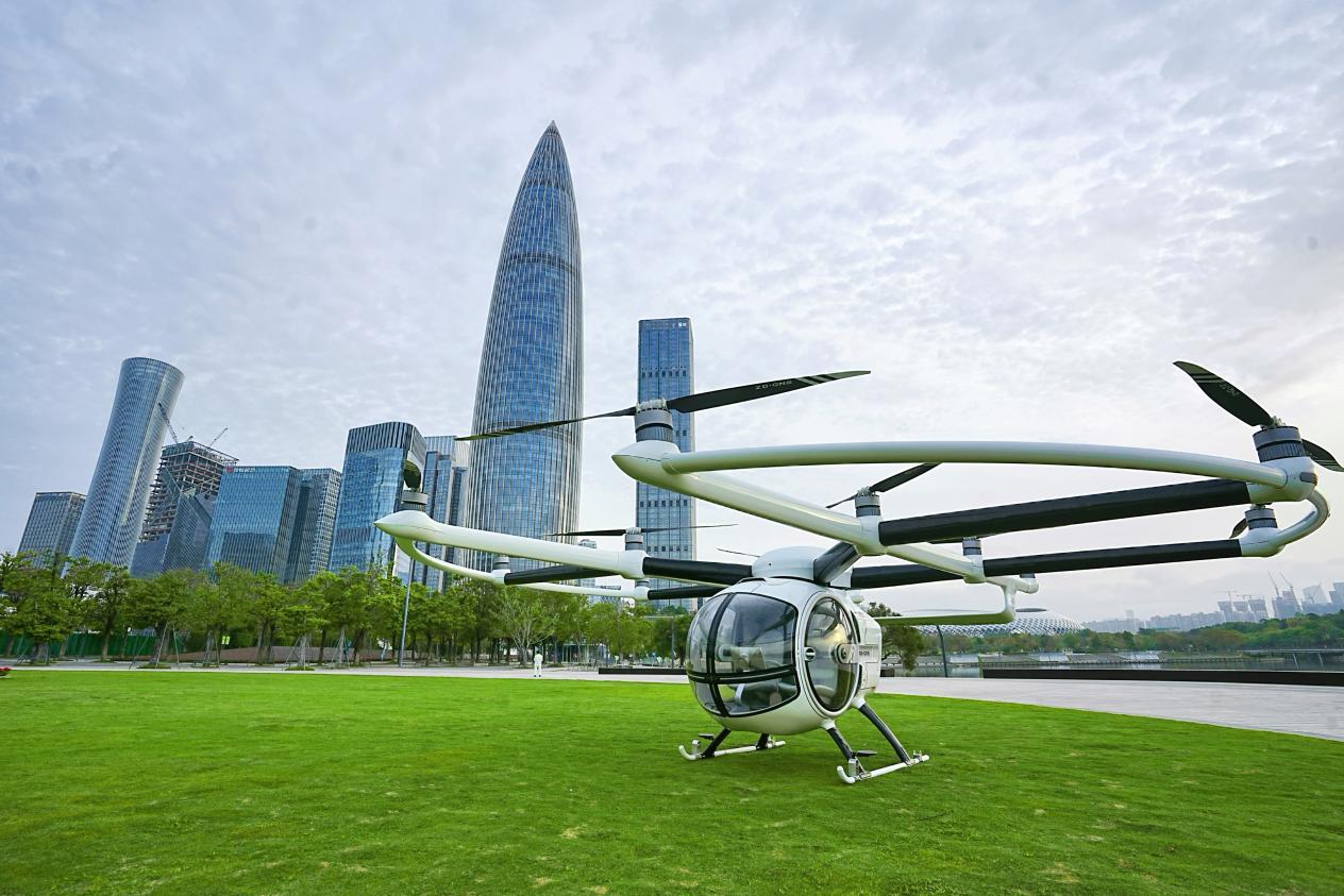 低空經濟「深圳樣本」落地！零重力低空超級工廠開啟飛行新時代