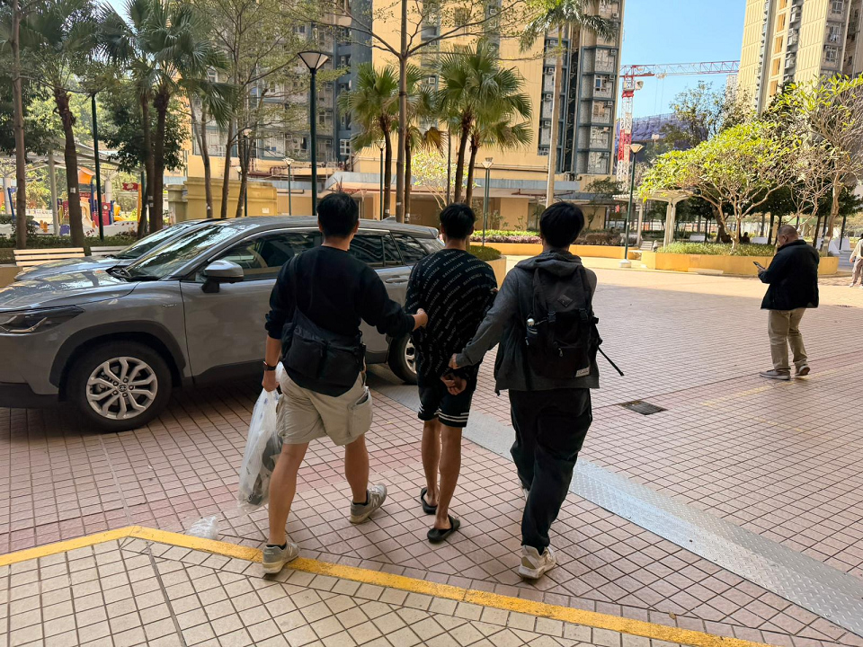 青衣大王下村連續兩日偷內衣 警方拘捕21歲男子