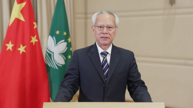 宏福苑大火丨澳門行政長官岑浩輝哀悼火災遇難者