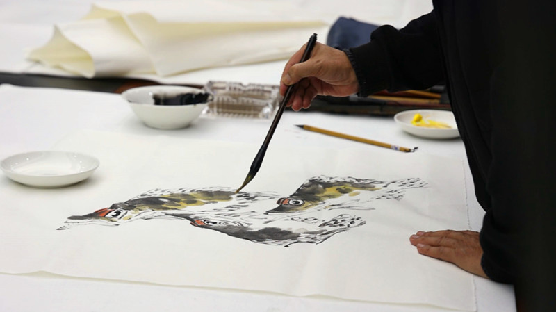 皖歙縣：墨香連滬皖續寫藝術情緣