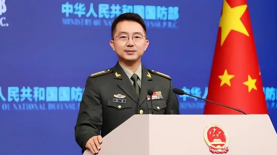 國防部新聞發言人蔣斌27日在國防部例行記者會上就近期涉軍問題答記者問