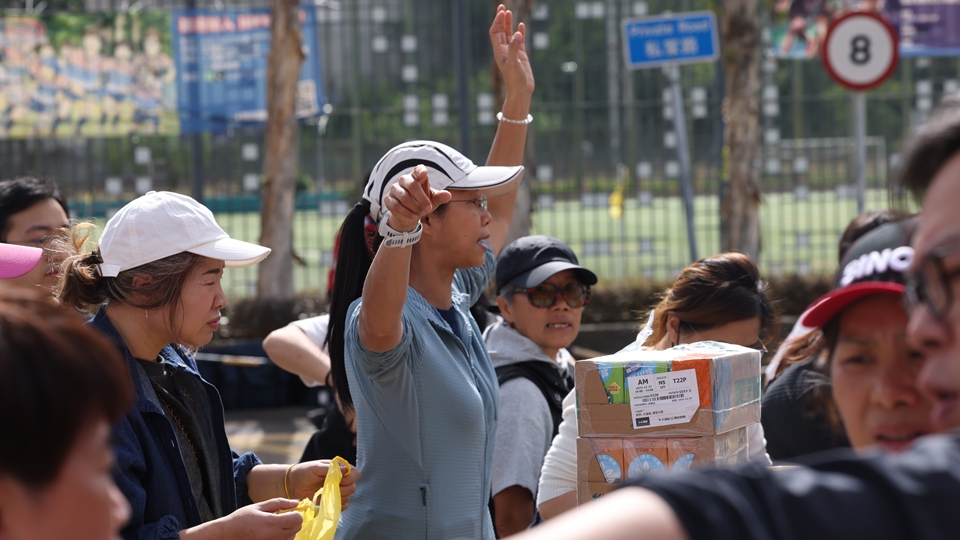 宏福苑大火｜港澳平：眾志成城 克難前行