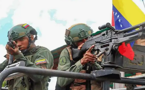 委內瑞拉武裝部隊開展海岸防禦演習 