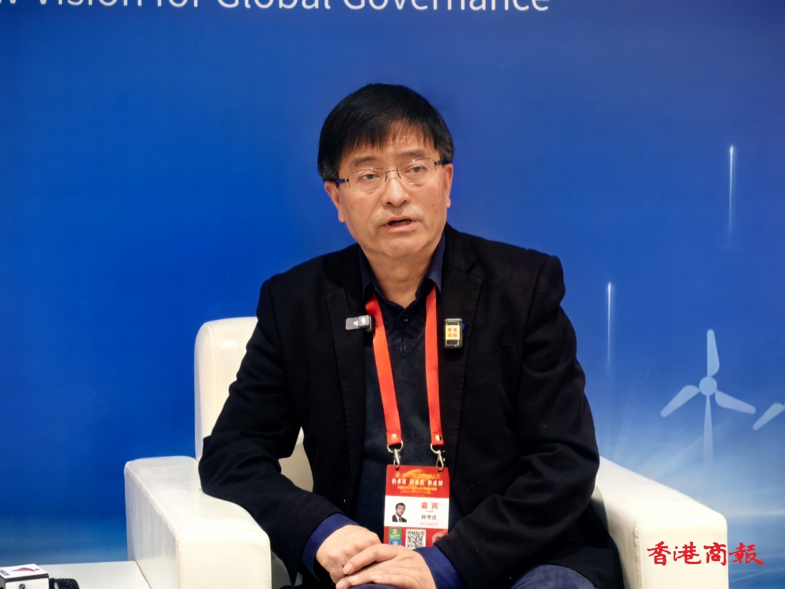 【讀懂中國】有片︱浙大教授孫守遷：數據驅動下跨學科融合人才培養勢在必行