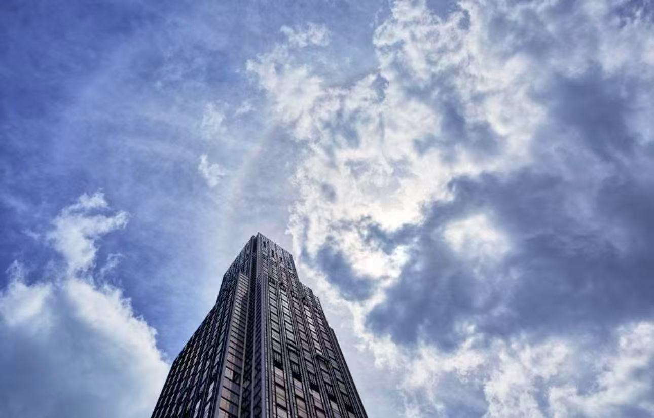 鄭家純據報洽售瑰麗酒店部分資產