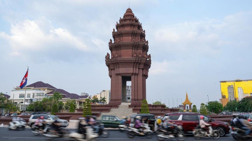 柬埔寨明年將對中國公民試行免簽政策