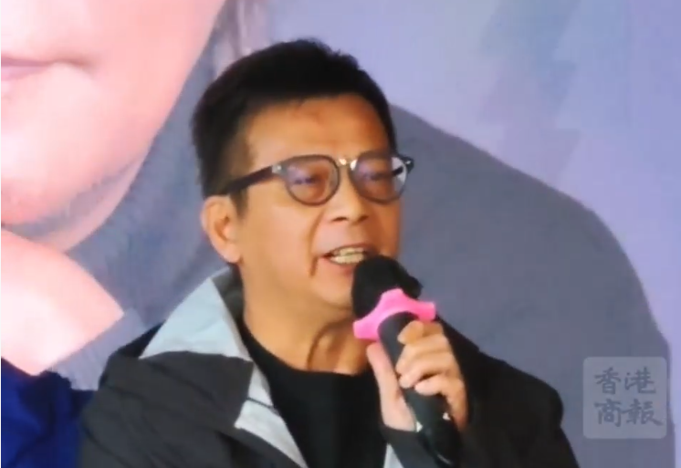 有片丨【宏福苑大火】黃日華為災民打氣 籲繼續發揮愛心提供支援