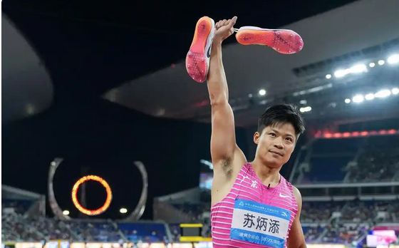 蘇炳添宣布退役