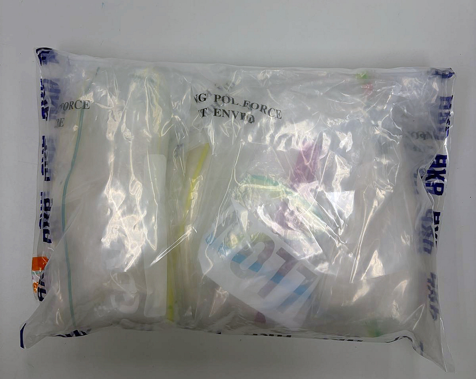 警方八鄉反毒品行動 拘一男檢230萬元毒品