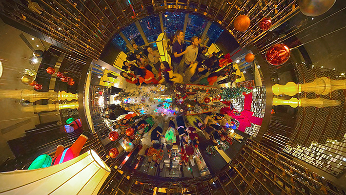 深圳大中華希爾頓酒店十周年慶典暨客戶答謝晚宴圓滿舉行