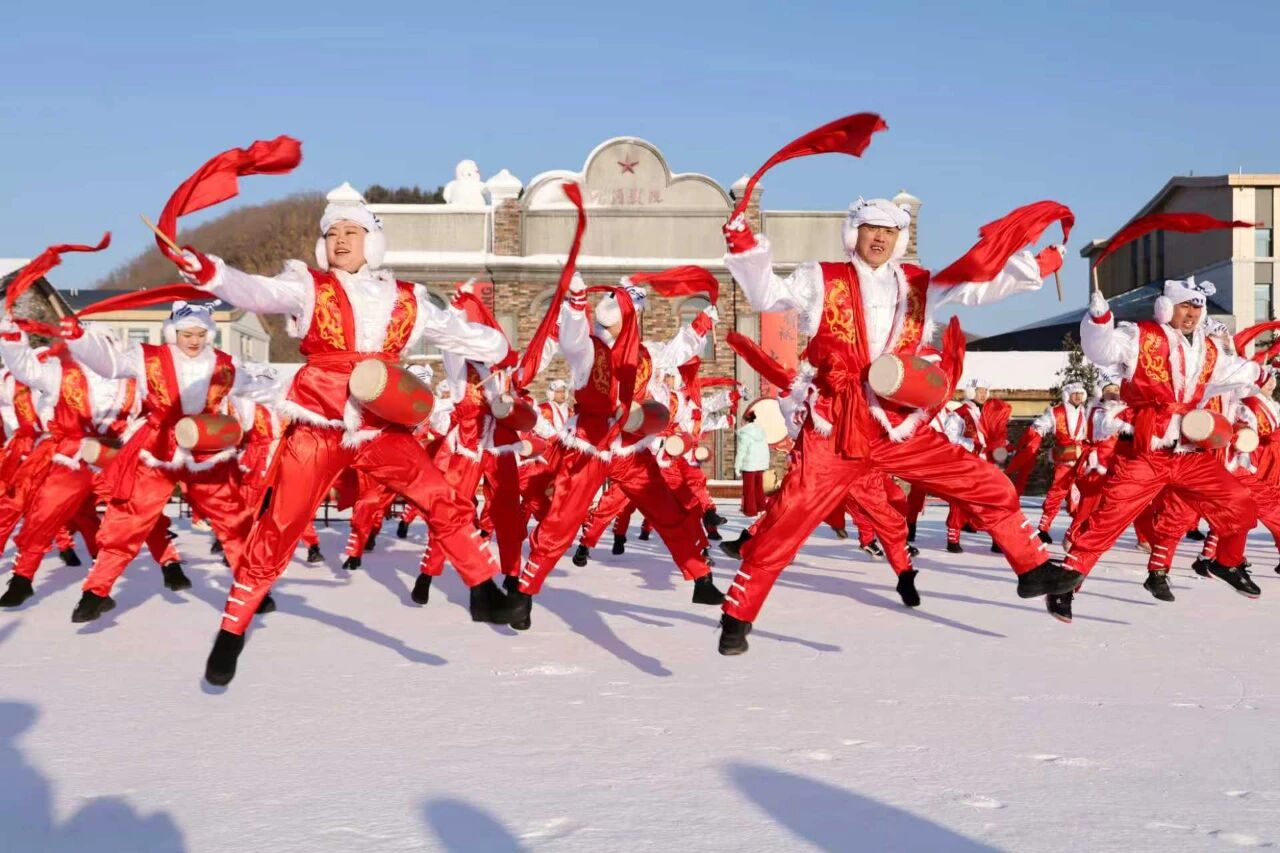 黑龍江寶清：「逛大集、品年豬、看秧歌」「年味兒」拉滿