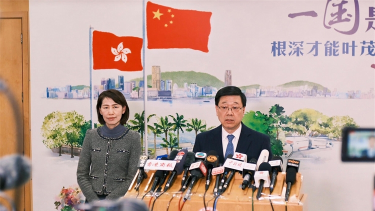 【來論】堅守「一國」之本 善創「兩制」之利——李家超述職彰顯香港由治及興新征程