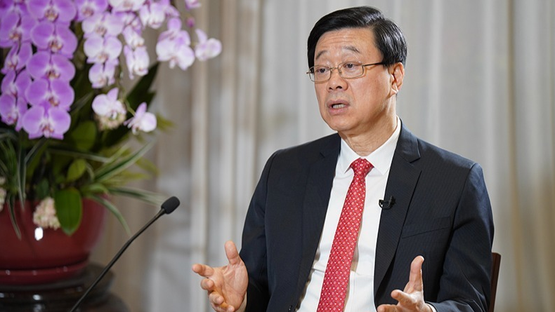 李家超:作為當家人將繼續帶領香港發展經濟