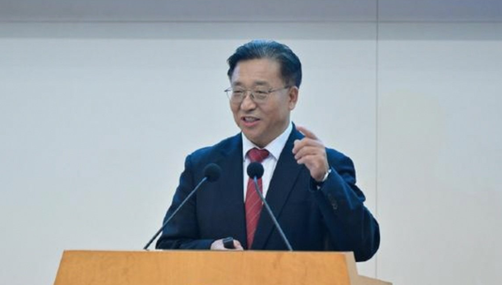 外交部駐港公署特派員崔建春在《南華早報》發表署名文章《關於黎智英案，你應該知道這些》