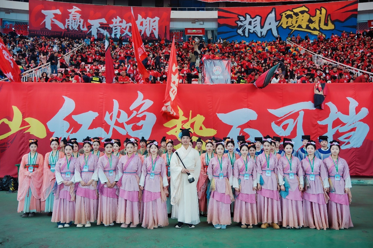 《江天暮雪》亮相湘超 點燃熱血湖湘