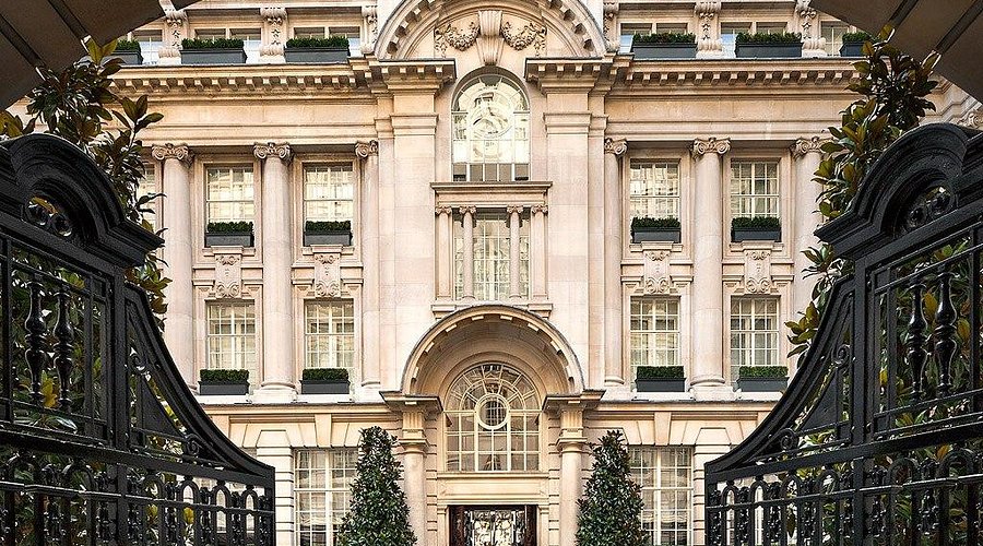 鄭氏家族據報尋求出售倫敦瑰麗酒店