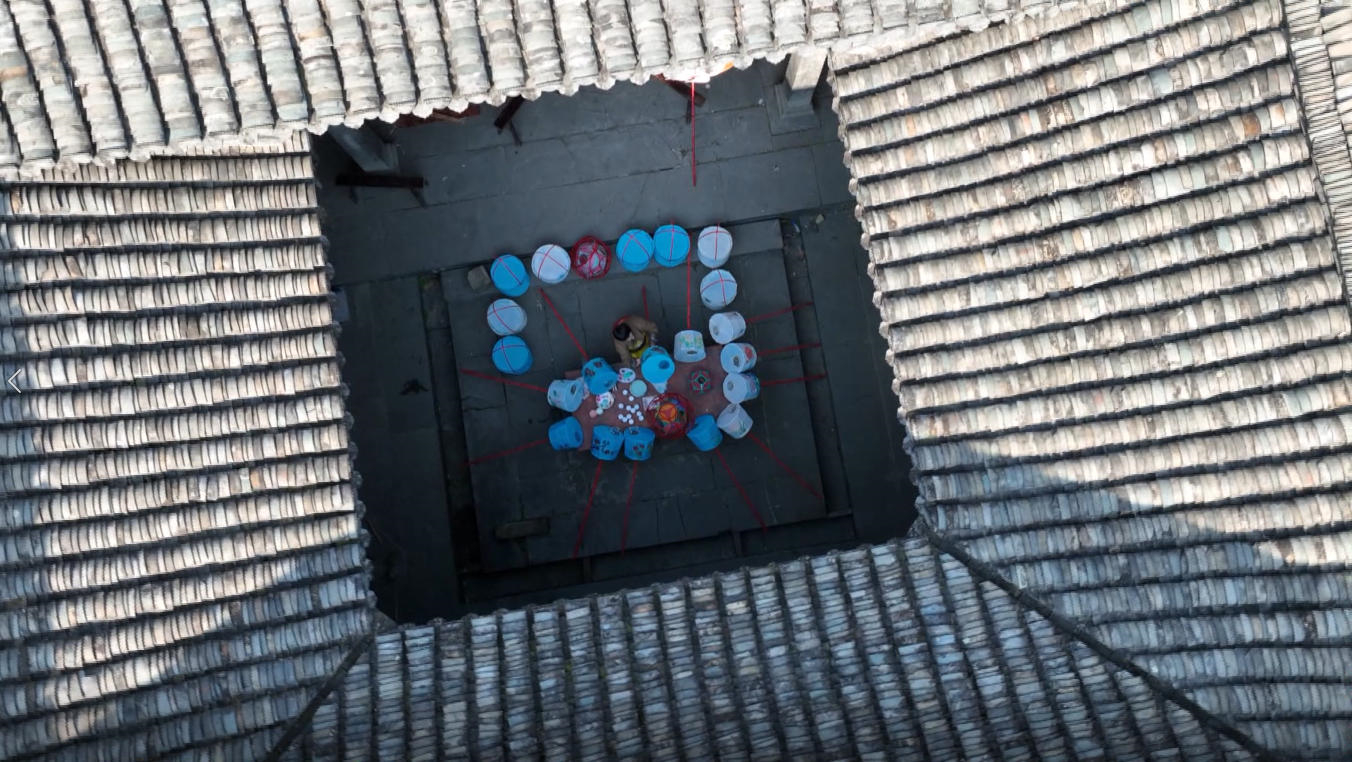 皖歙縣：昌溪古村紮花燈  傳統習俗迎新年