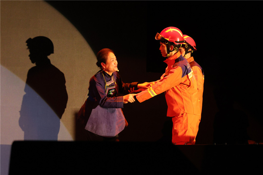 音樂教育心理劇《洞見》在貴州師範大學首演