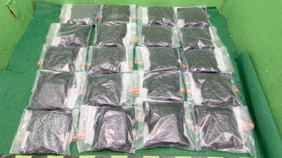 海關檢獲懷疑大麻花及未完稅香煙 1名31歲男子被捕