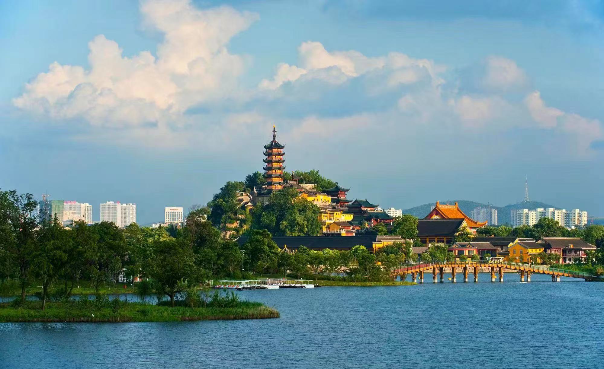 「鎮」心邀約 共赴未來——來這裏，品千年詩意創時代新機