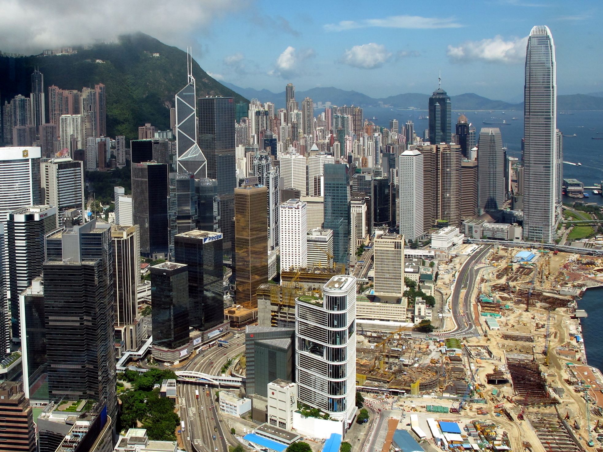 普縉：港工商物業調整壓力未減