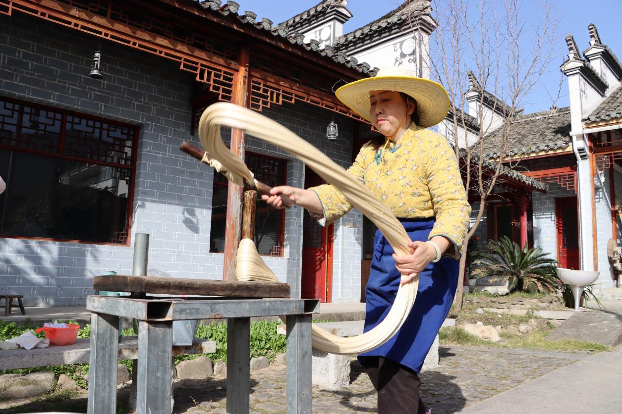 皖黃山區：非遺手藝「提香」傳統年味