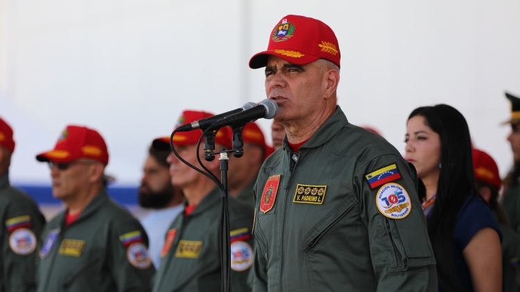 委內瑞拉國防部長所在基地遭美軍襲擊 情況不明