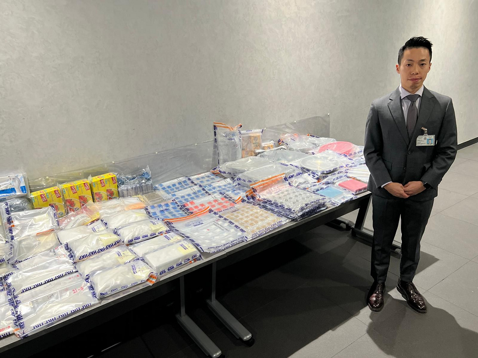 警方元朗反毒品行動 拘3男女檢774萬元毒品