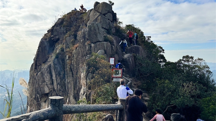 郊野打卡熱點成奪命陷阱？香港研因應措施