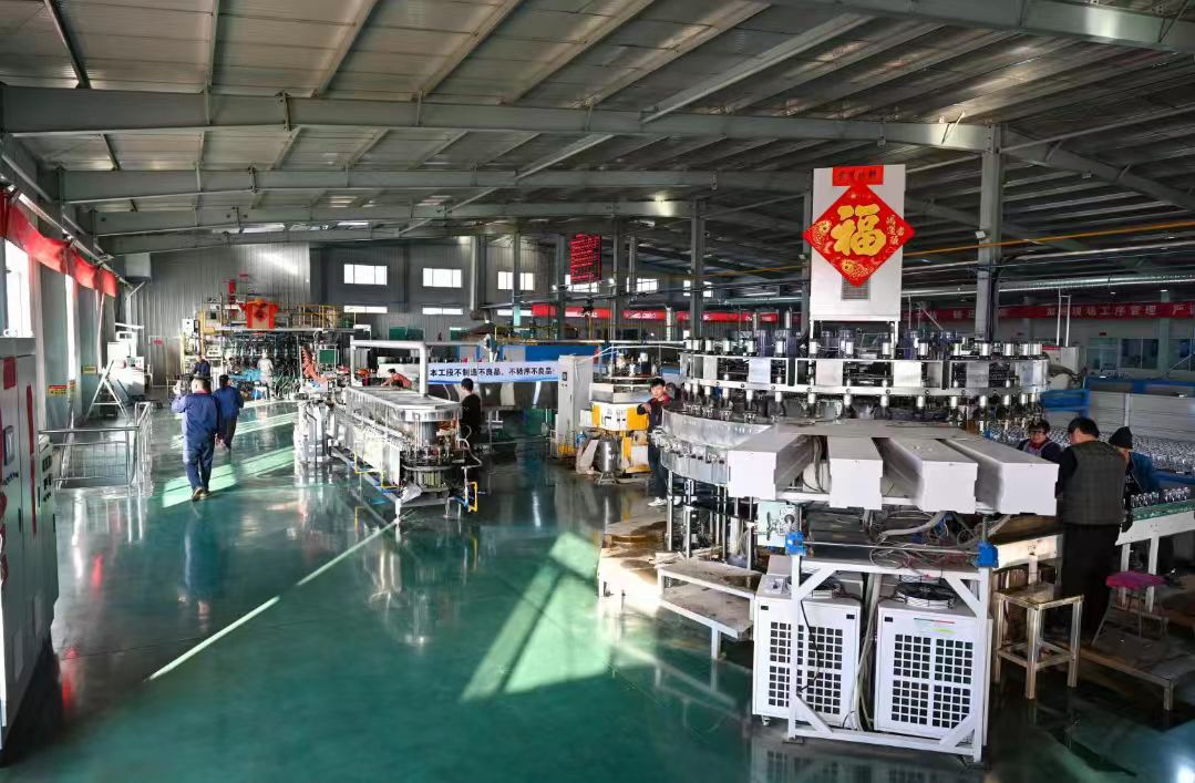 山西祁縣玻璃器皿：從「製造」到「智造」的華麗蝶變