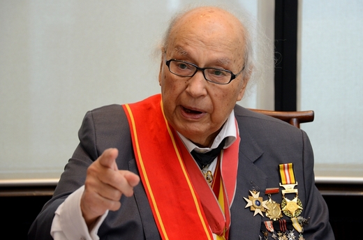 何鴻章（資料圖片）