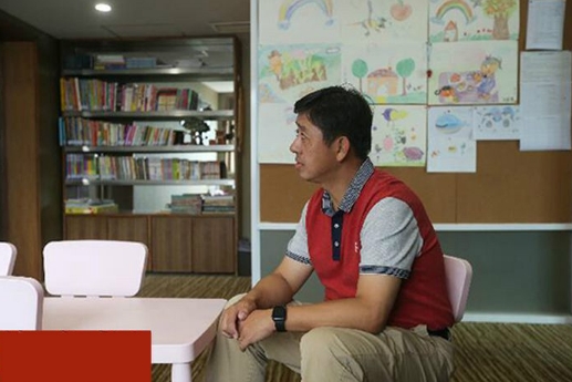 「舒緩團隊」的義工王先生（網上圖片）