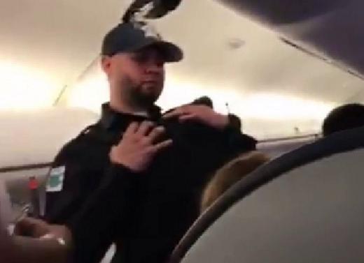 警員問是否「寧願坐牢都不願離開」。（網上圖片）