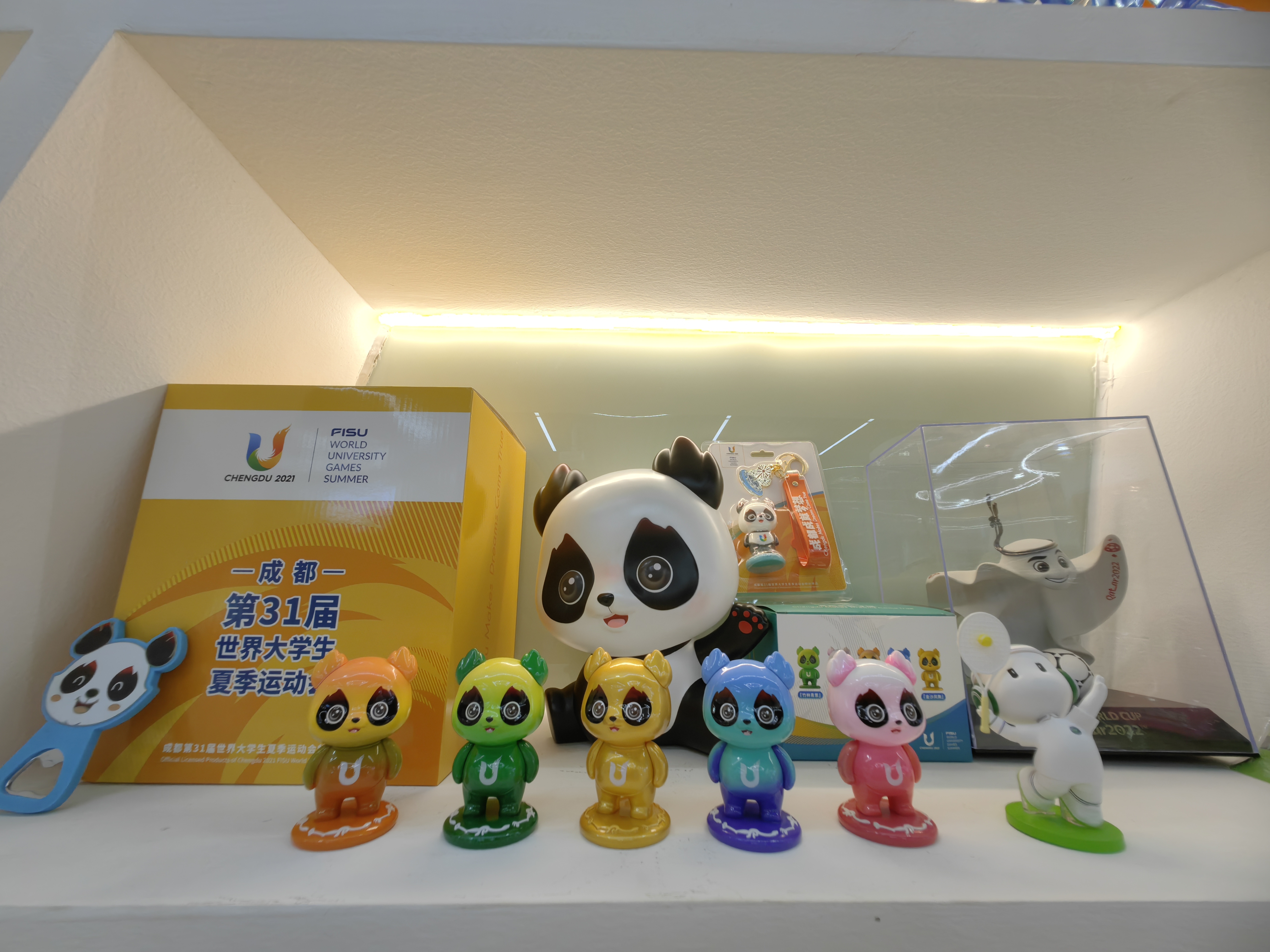 携手各项全球知名赛事，产自东莞石排的潮玩走向世界舞台。 (1).jpg