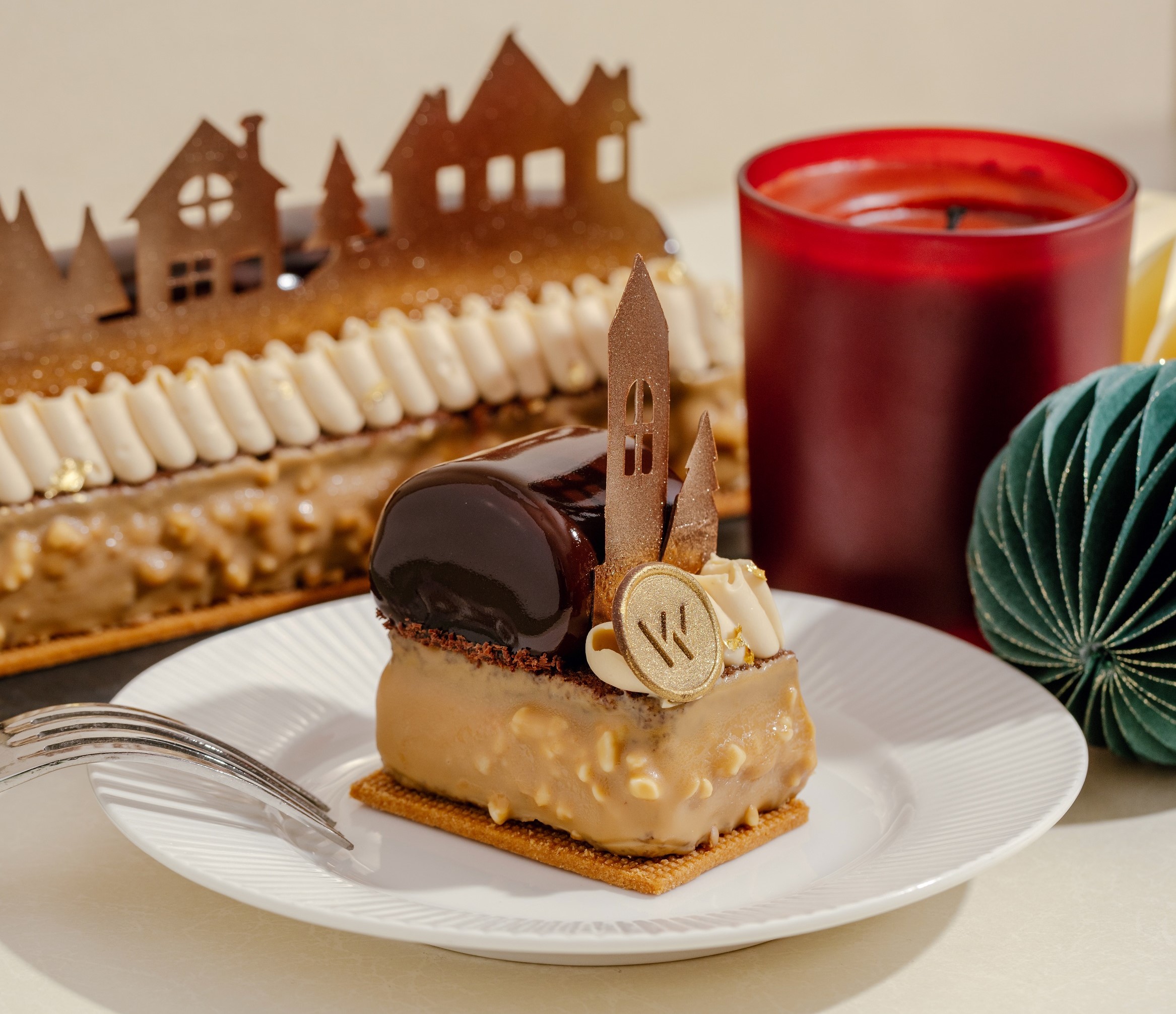 Cakes - Merry Wonderland 1.jpg