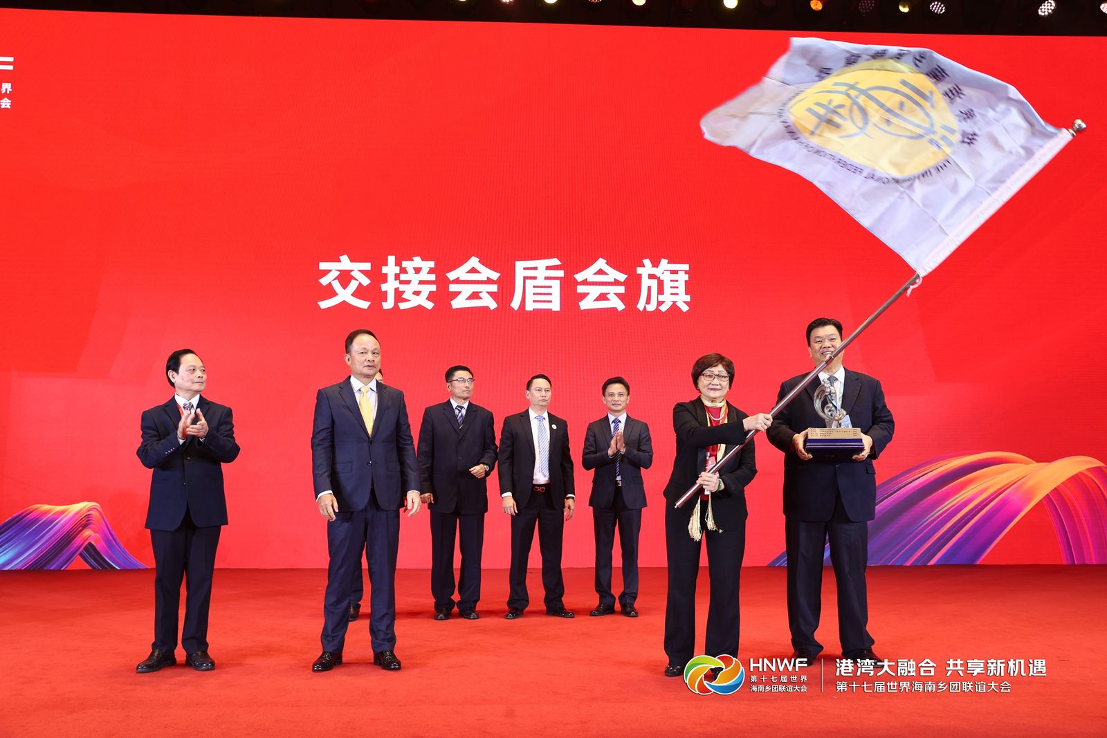 2_1600_3000_gif (3).jpg