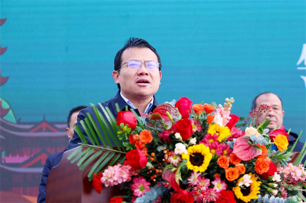 图三 陶宇俊在仪式上致辞.jpg